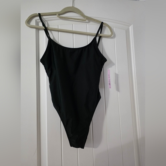 Wild Fable Black Swimsuit Size small - Picture 7 of 7
